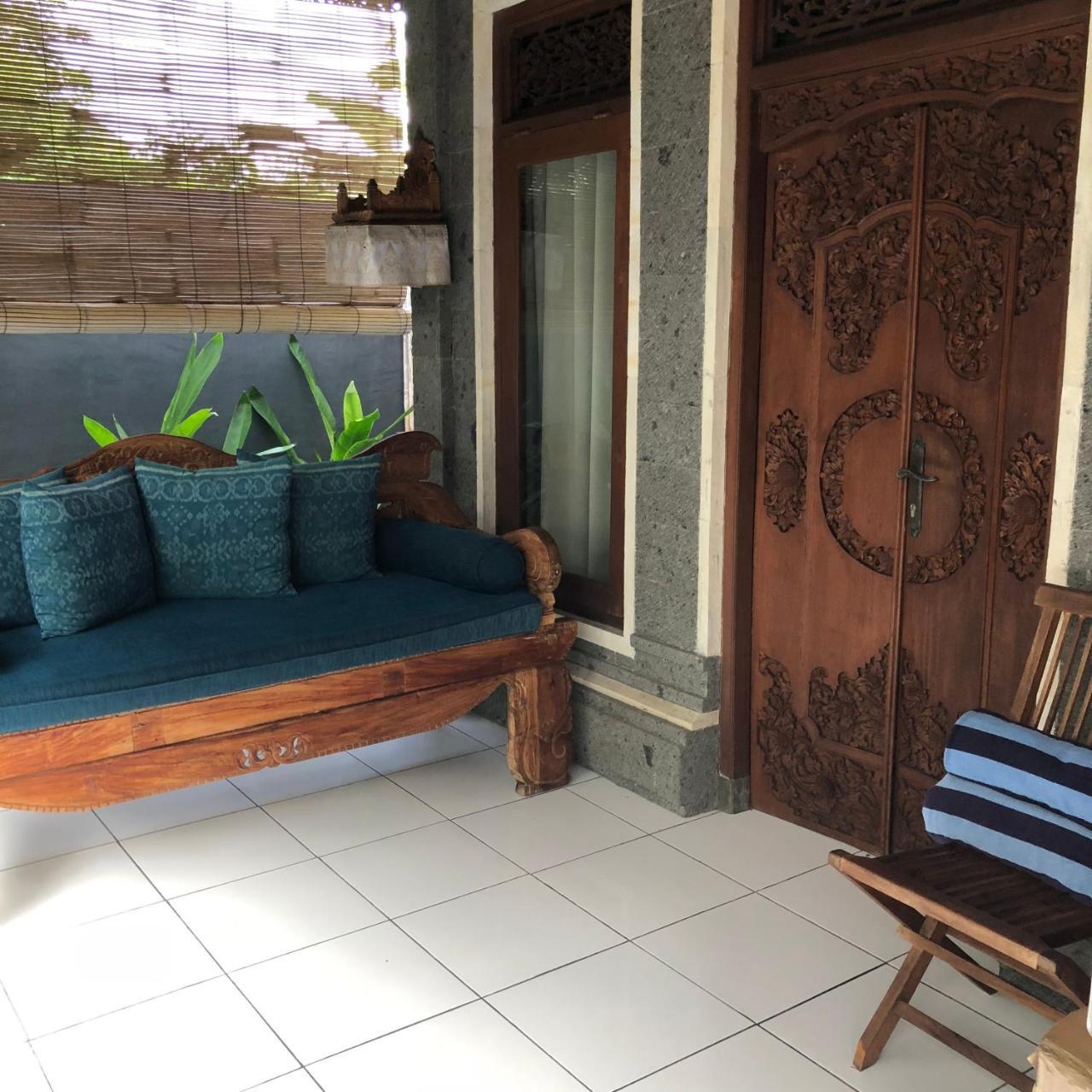 סמיניאק Villa Ariana מראה חיצוני תמונה