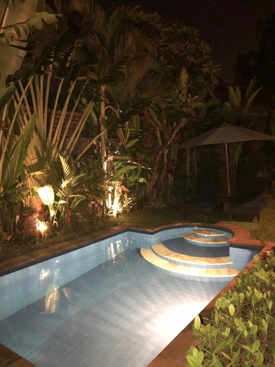 סמיניאק Villa Ariana מראה חיצוני תמונה